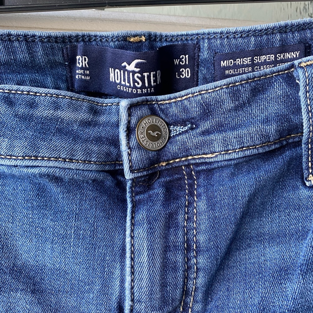 Hollister mid rise super skinny classic stretch jean